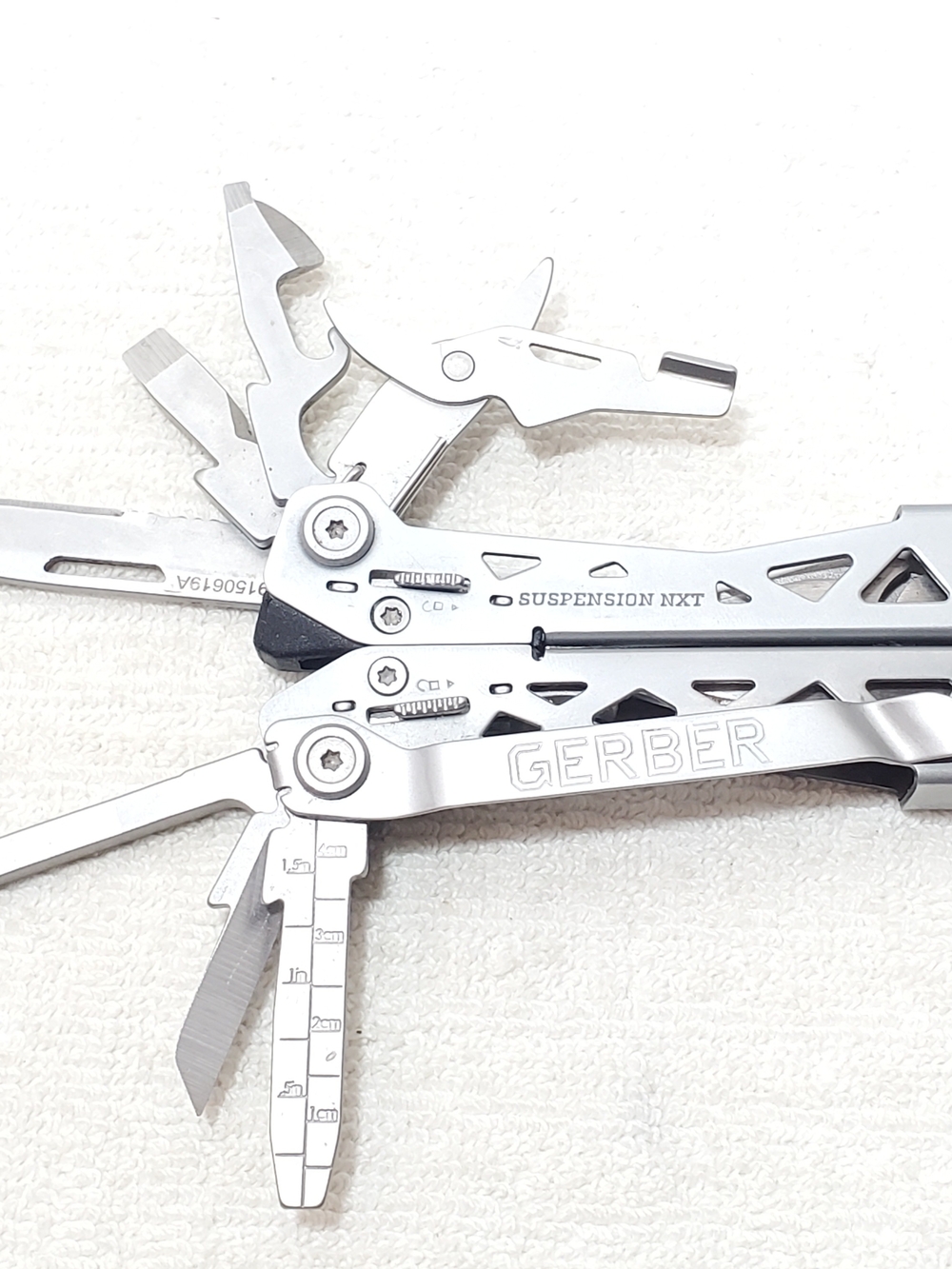 Gerber Suspension NXT Series Multi-Tool Pliers Stainless Steel 15 Functions